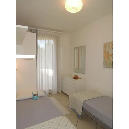 Cozy With Swimming Pool *