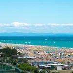 Cozy With Swimming Pool Bibione