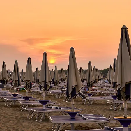 Cozy With Swimming Pool * Bibione