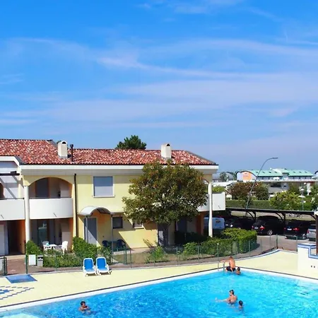 Appartement Cozy With Swimming Pool